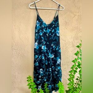 5/$5 Women's Black Spaghetti Strap Blue Floral Romper Dress